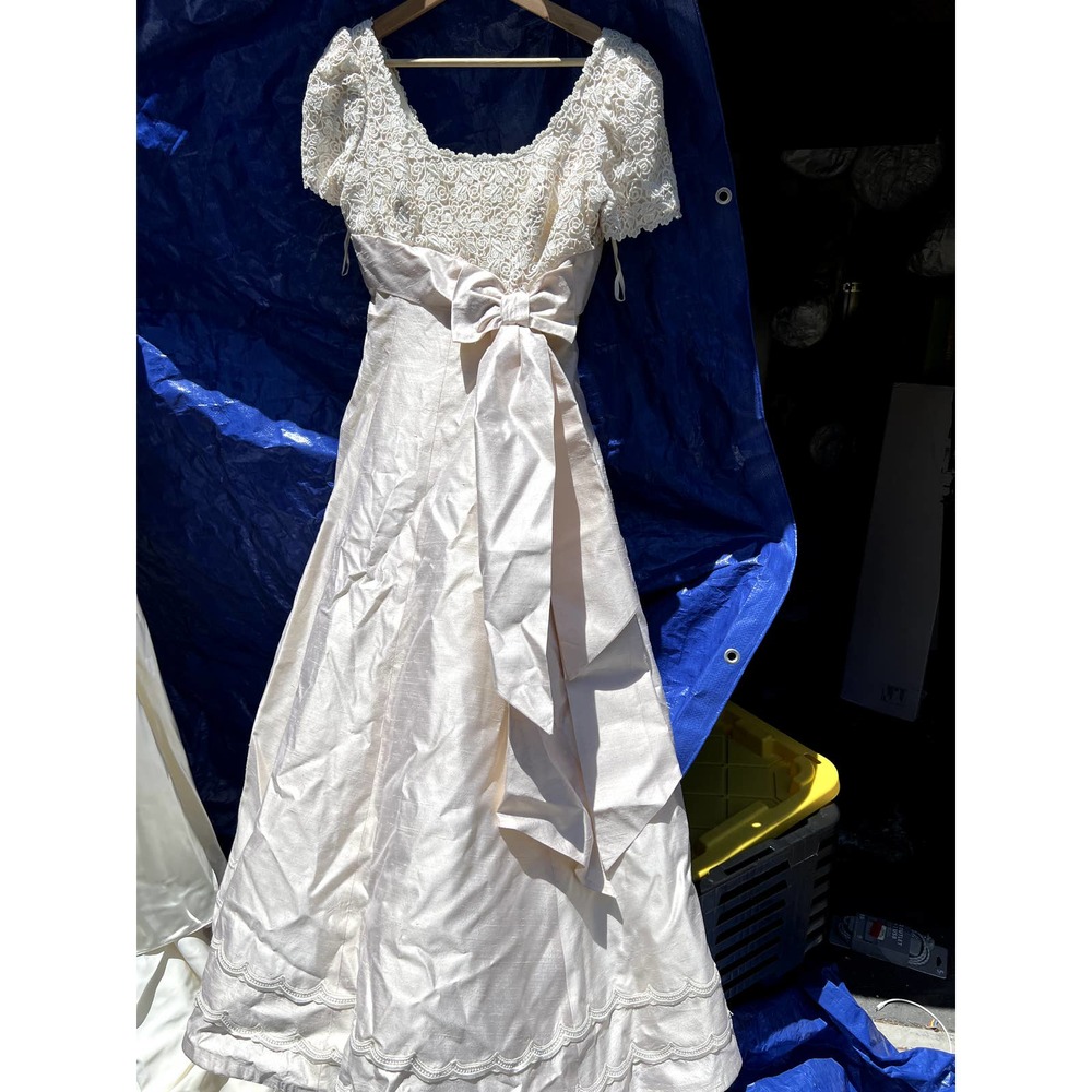 Van Lear Bridals silk wedding gown